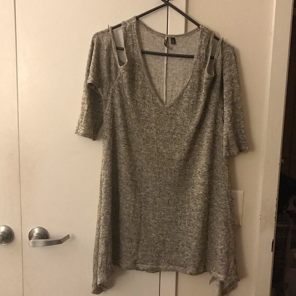 Sweaters - Cold Shoulder Long Top (New)